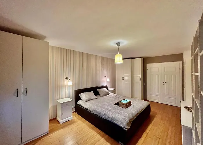 Downtown Unirii * Bucharest