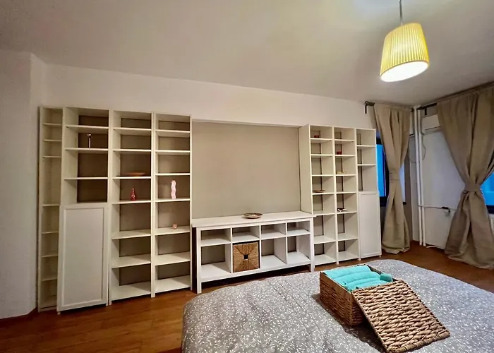 Downtown Unirii * Bucharest